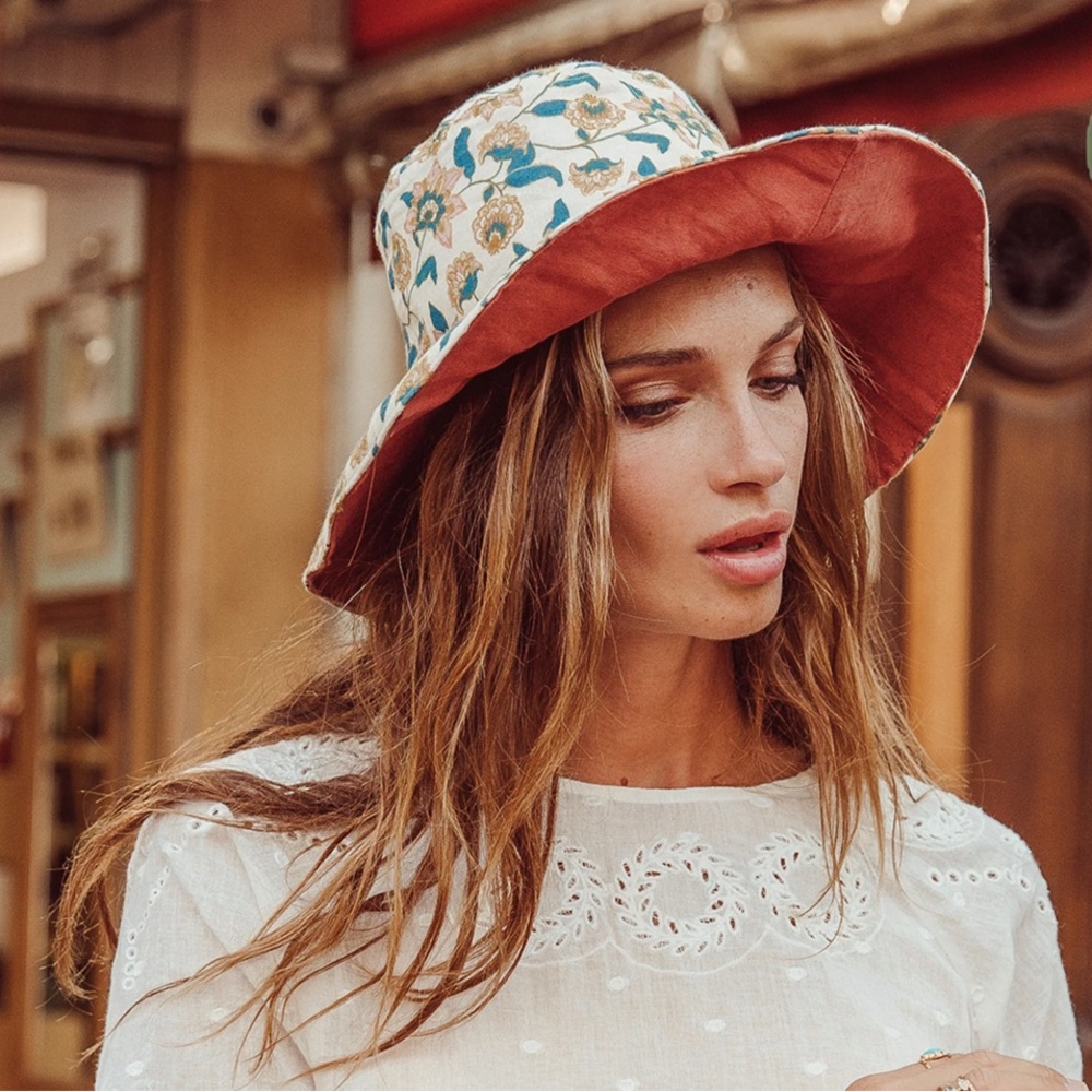 NWT! Louise Misha Dylan sun hat cream flowers/terracotta women's size 2 (58 cm)